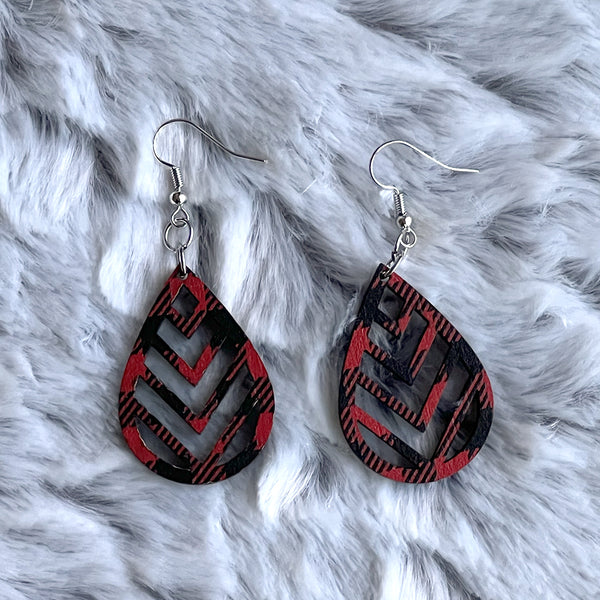 Buffalo Plaid Teardrop Chevron Earrings - Lightweight Laser Cut Wood Jewelry