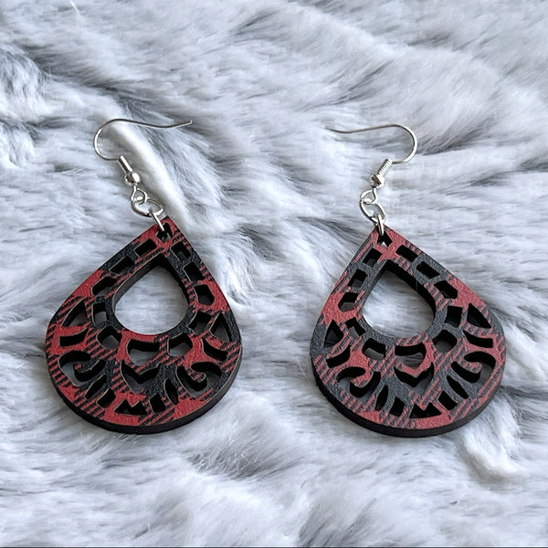Buffalo Plaid Teardrop Earrings - Lightweight Laser Cut Design