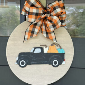 Pickup truck with pumpkins round sign with removable bow