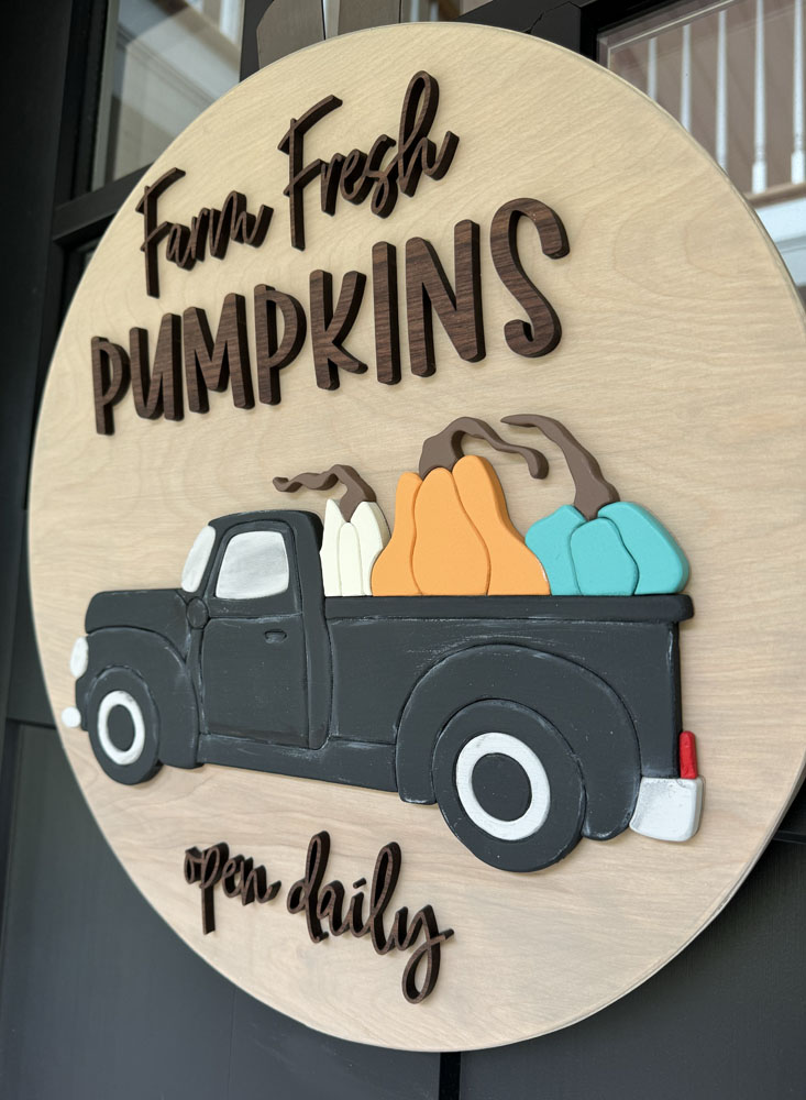 18" Round sign Farm Fresh Pumpkins Truck